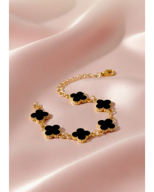 Signature Clover Chain Bracelet