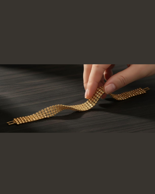 Celeste Curve Crystal Bracelet